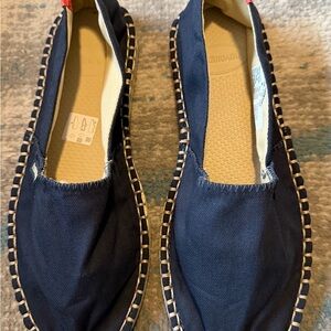 Havaianas Dark Blue Espadrilles size 6.5